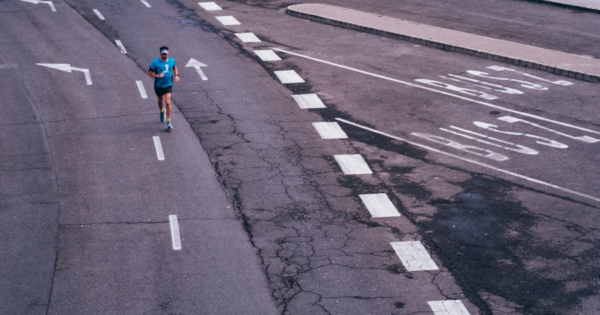 Building a Supportive Running Community